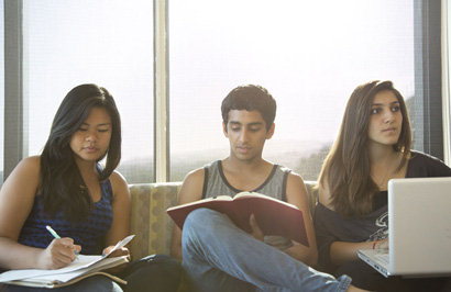 UCLA Writing Center UCLA Writing Center